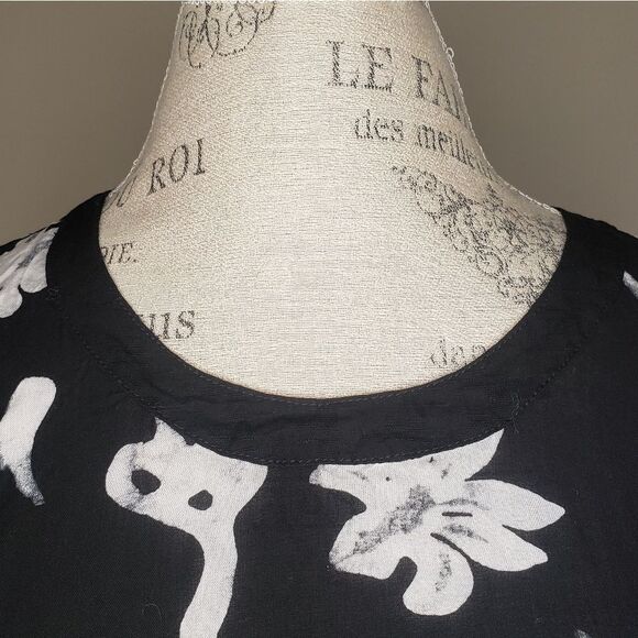 Blue Sky floral blouse - Picture 5 of 9